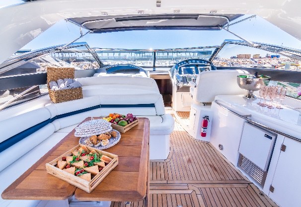 Sunseeker 55 Predator gallery 2